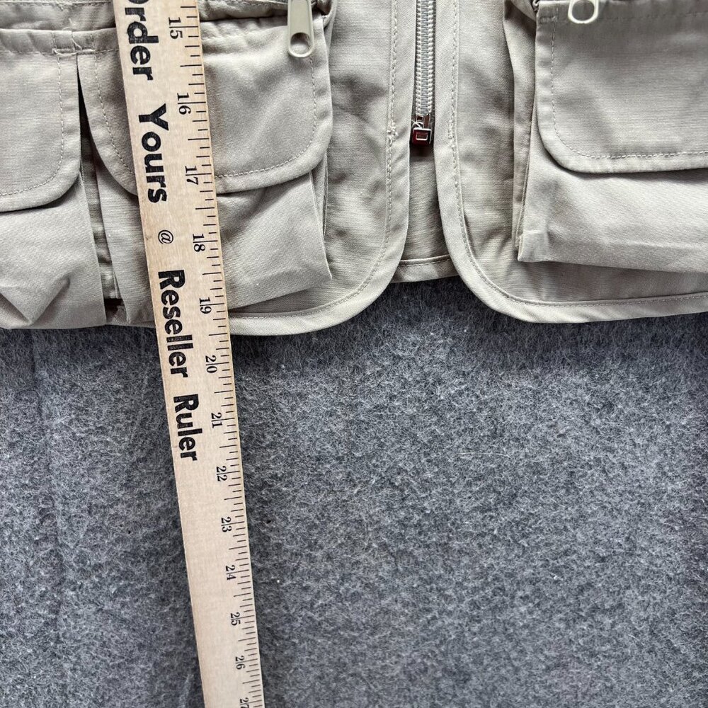 L.L. Bean Vest Youth Medium Khaki Pocket Safari Fishing Outdoor Utility Hunting - Picture 9 of 10
